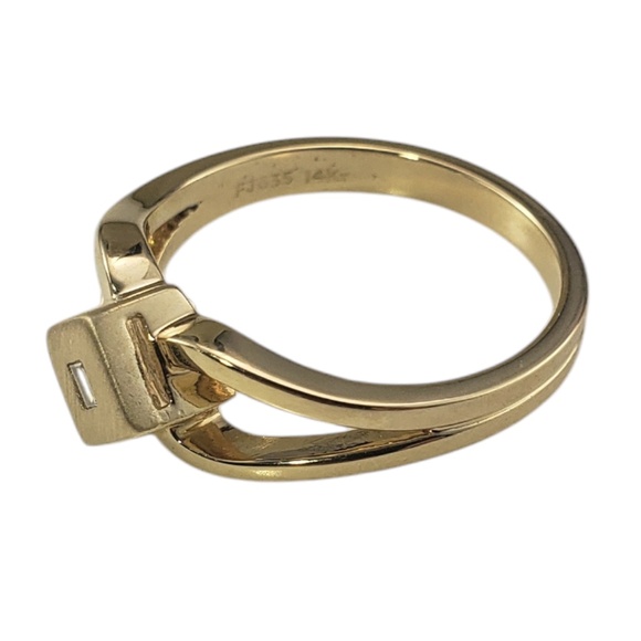 14 Karat Yellow Gold and Diamond Ring Size 6.25 #20747 - Picture 4 of 8